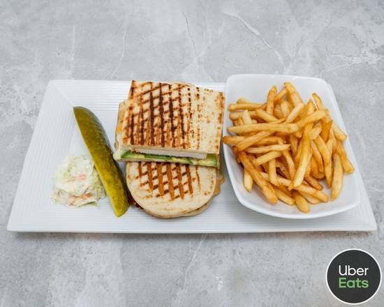 California Chicken Panini