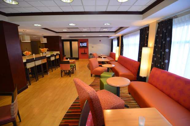 Images Hampton Inn Groton