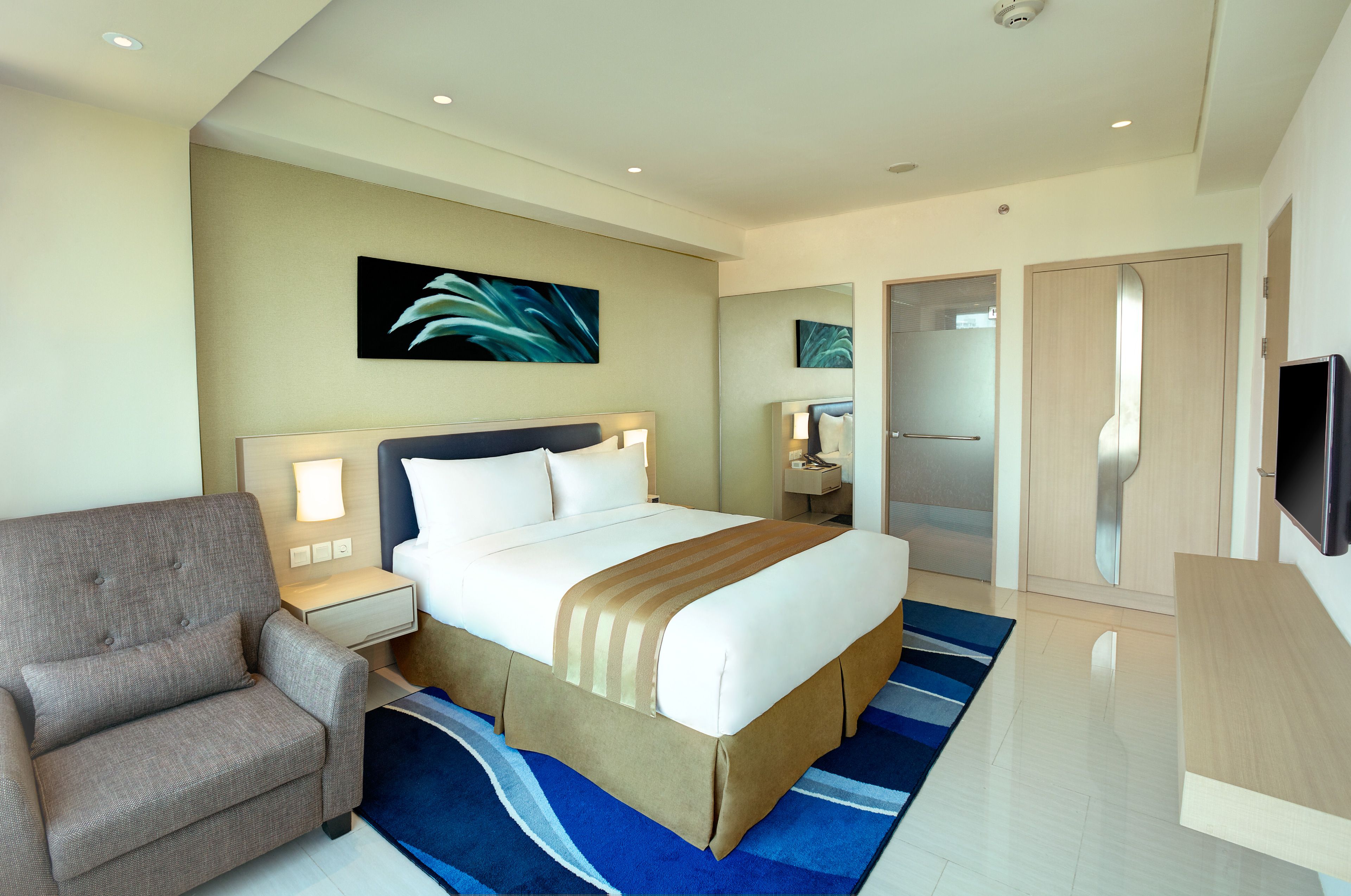 Holiday Inn Express Jakarta International Expo