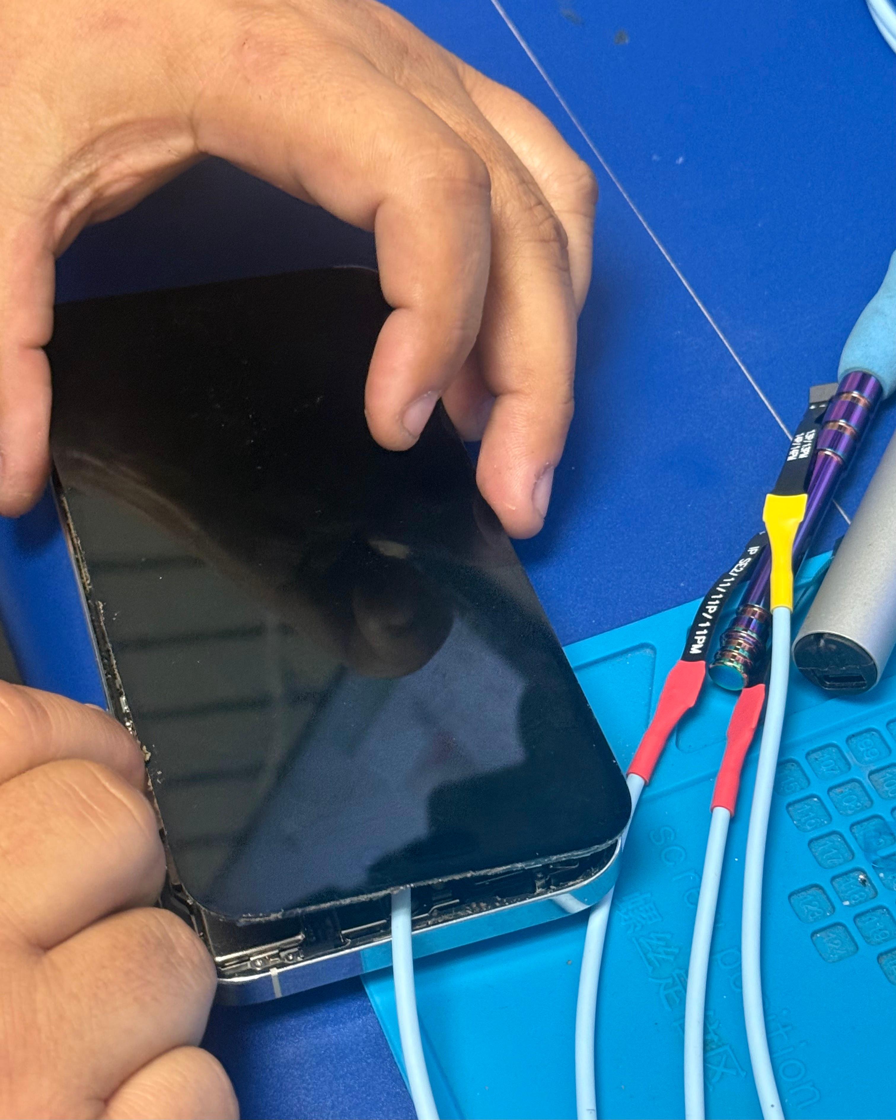 Nous Movil Repair Image