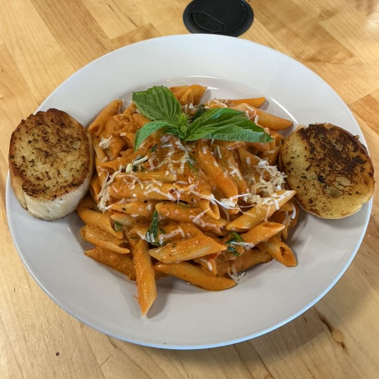 Penne Sugo Rosa Pasta