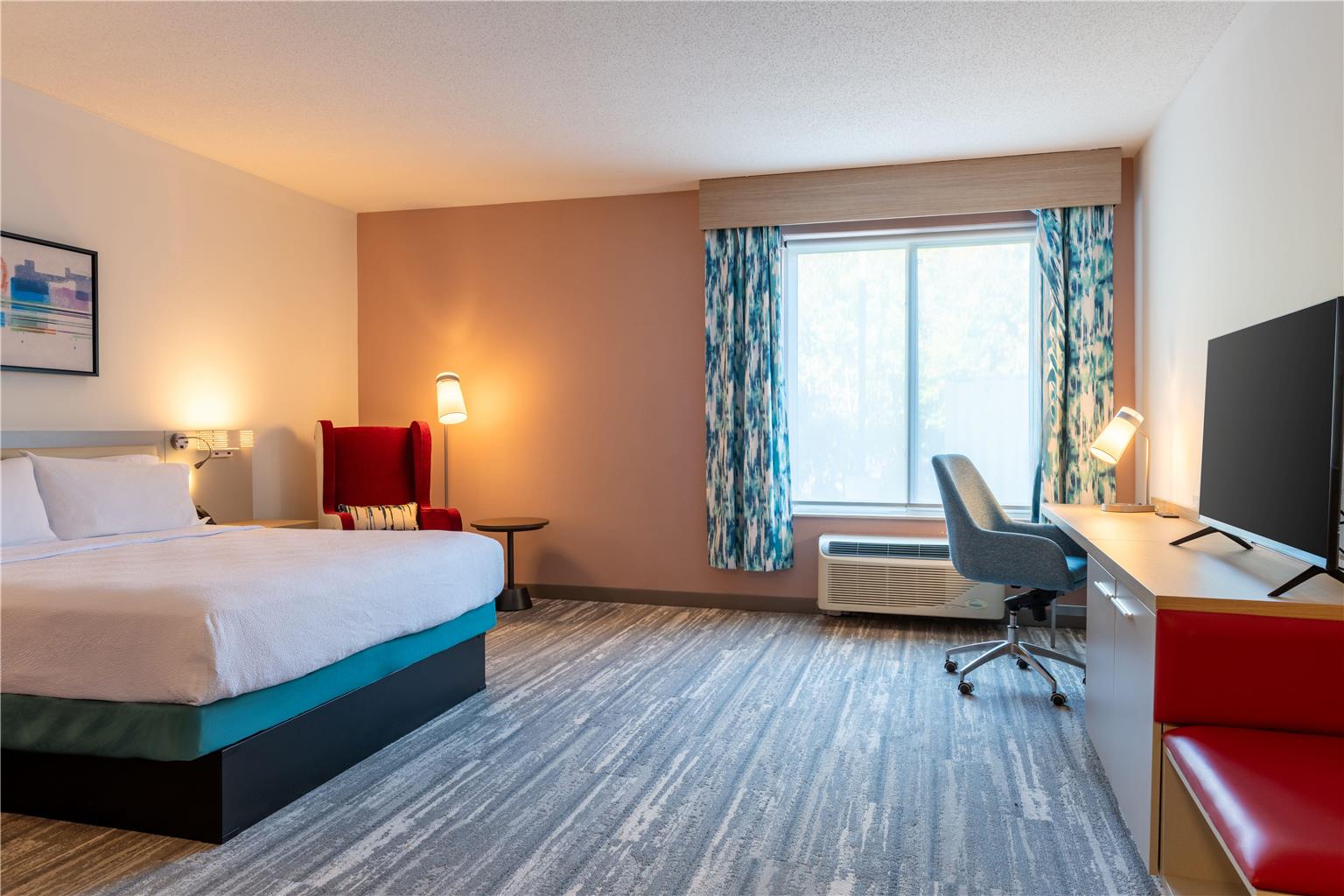 Hilton Garden Inn Portland Airport Image