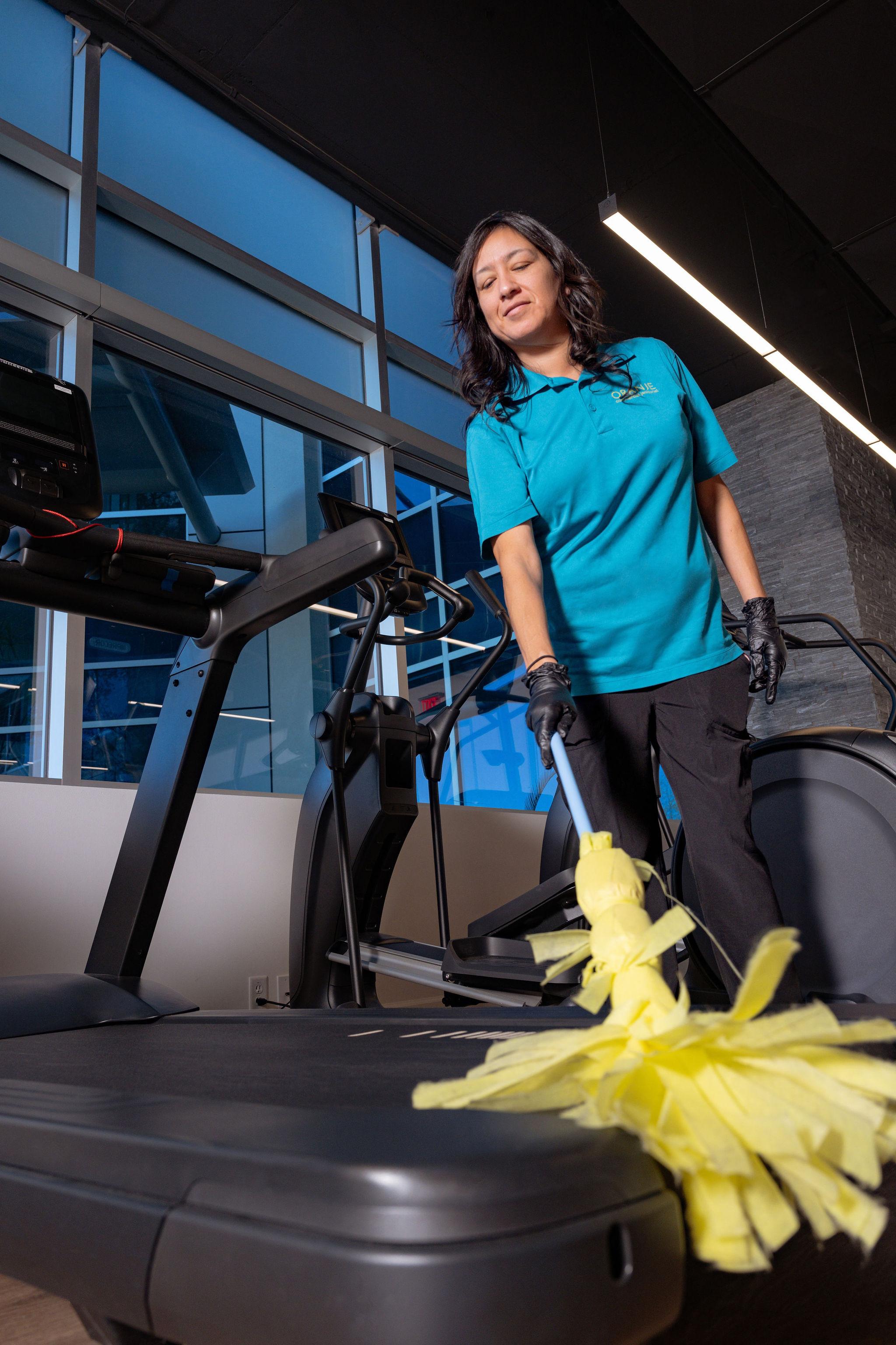 Oranje Commercial Janitorial in Phoenix Image