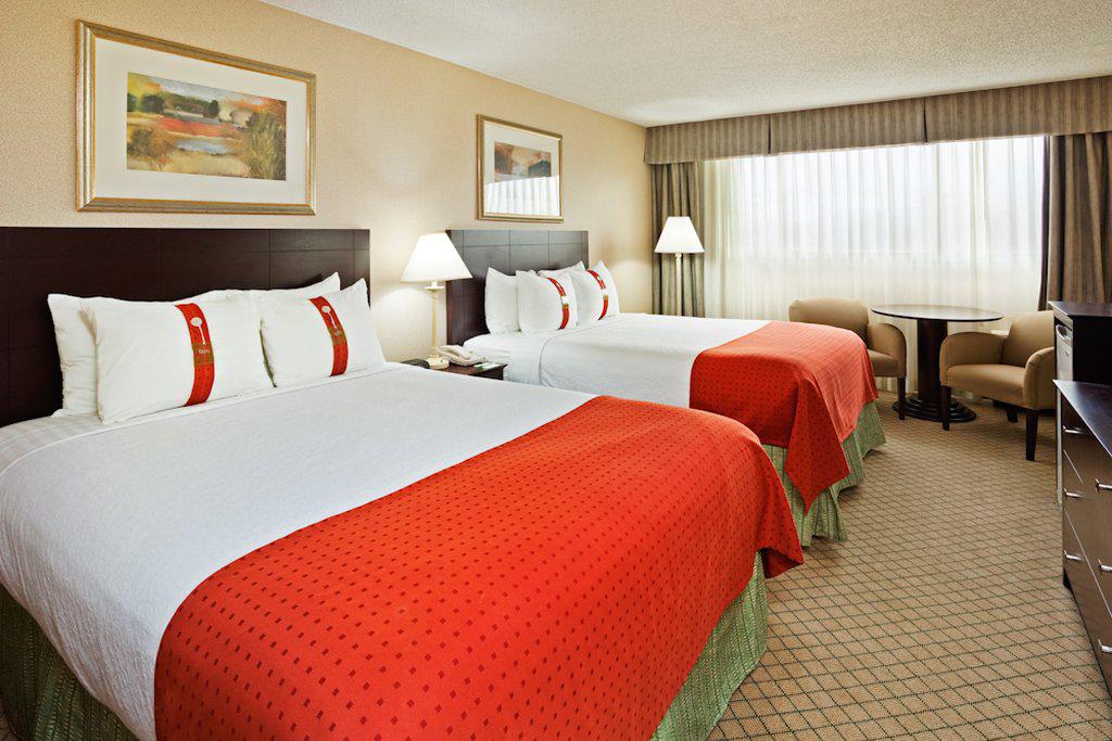 Holiday Inn Johnson City Photo