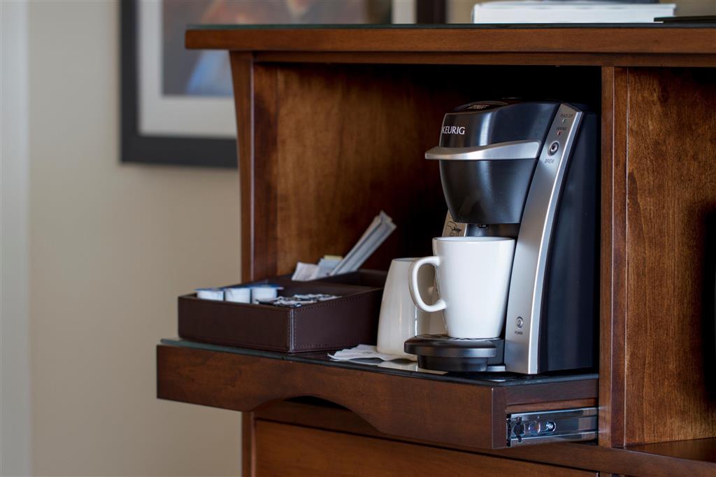 Best Western Plantation Inn Image