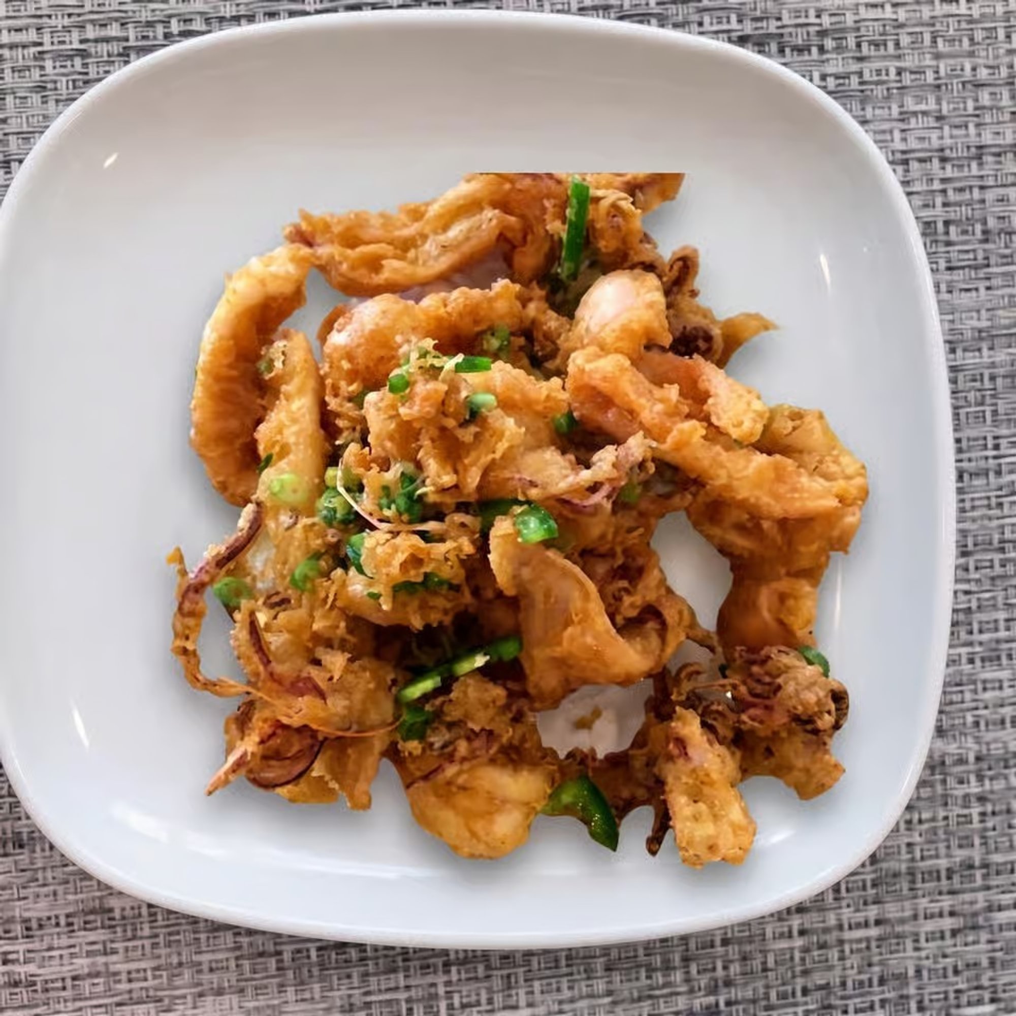 Spicy Salted Squid / 椒鹽鮮魷