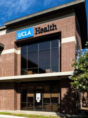 UCLA Health Santa Clarita Tourney Road Primary & Specialty Care