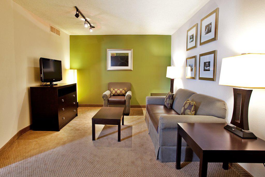 Holiday Inn Metairie New Orleans Airport Photo