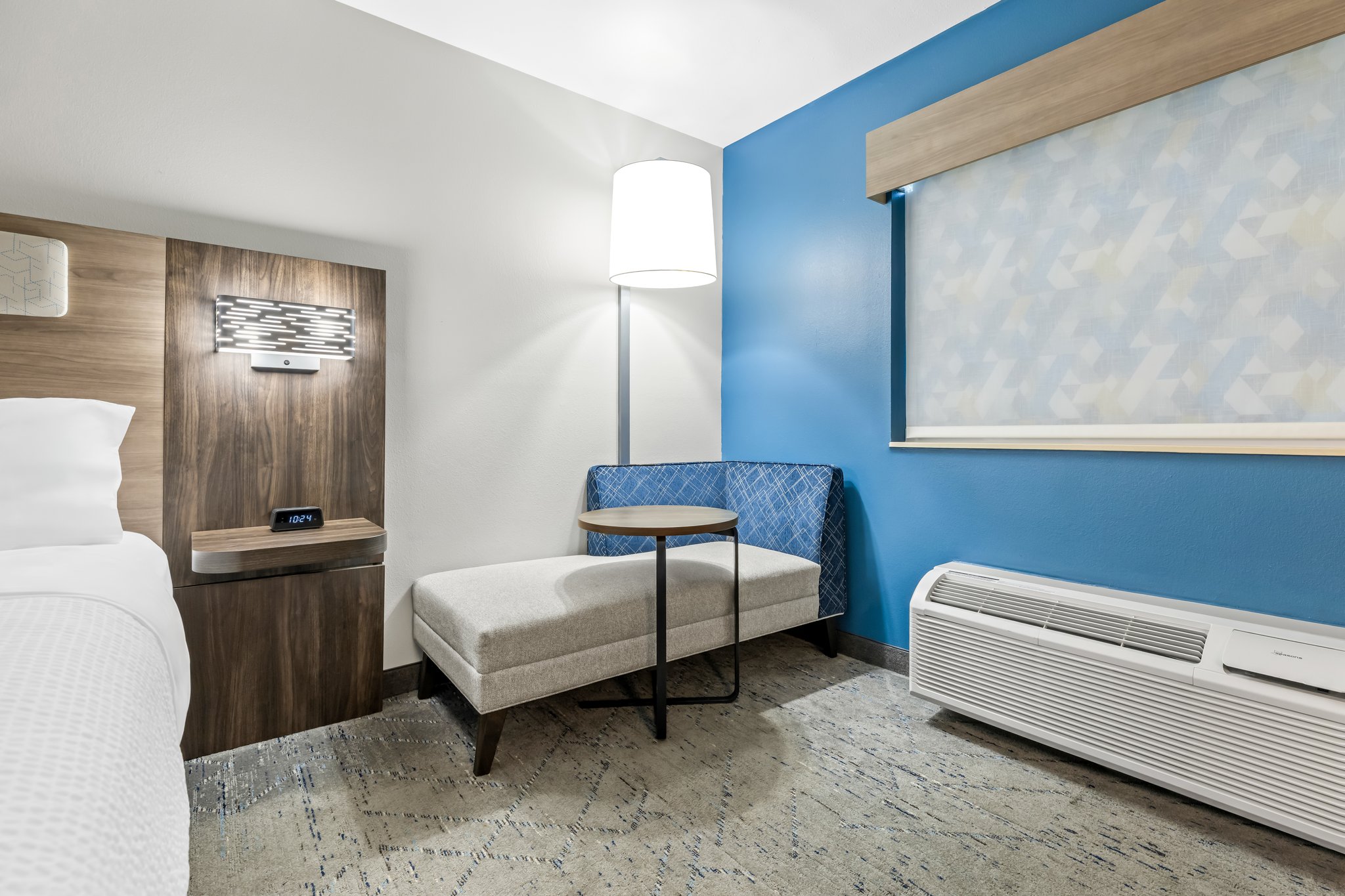Holiday Inn Express & Suites Florence Northeast by IHG Image