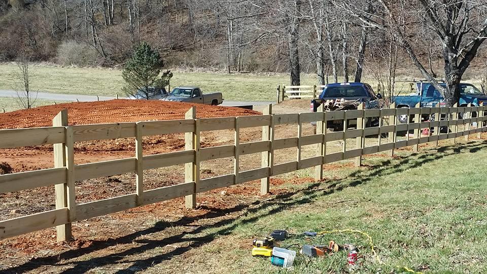 If you are interested in aesthetics and quality, Propertyline Realty Brothers offers designs made from ornamental iron for a beautiful touch. No matter what your particular fencing needs are, we can help you attain the perfect layout and design to keep your property protected. This is one of the leading reasons residents or businesses from Asheville and Clyde choose ornamental iron fences as part of their property design.