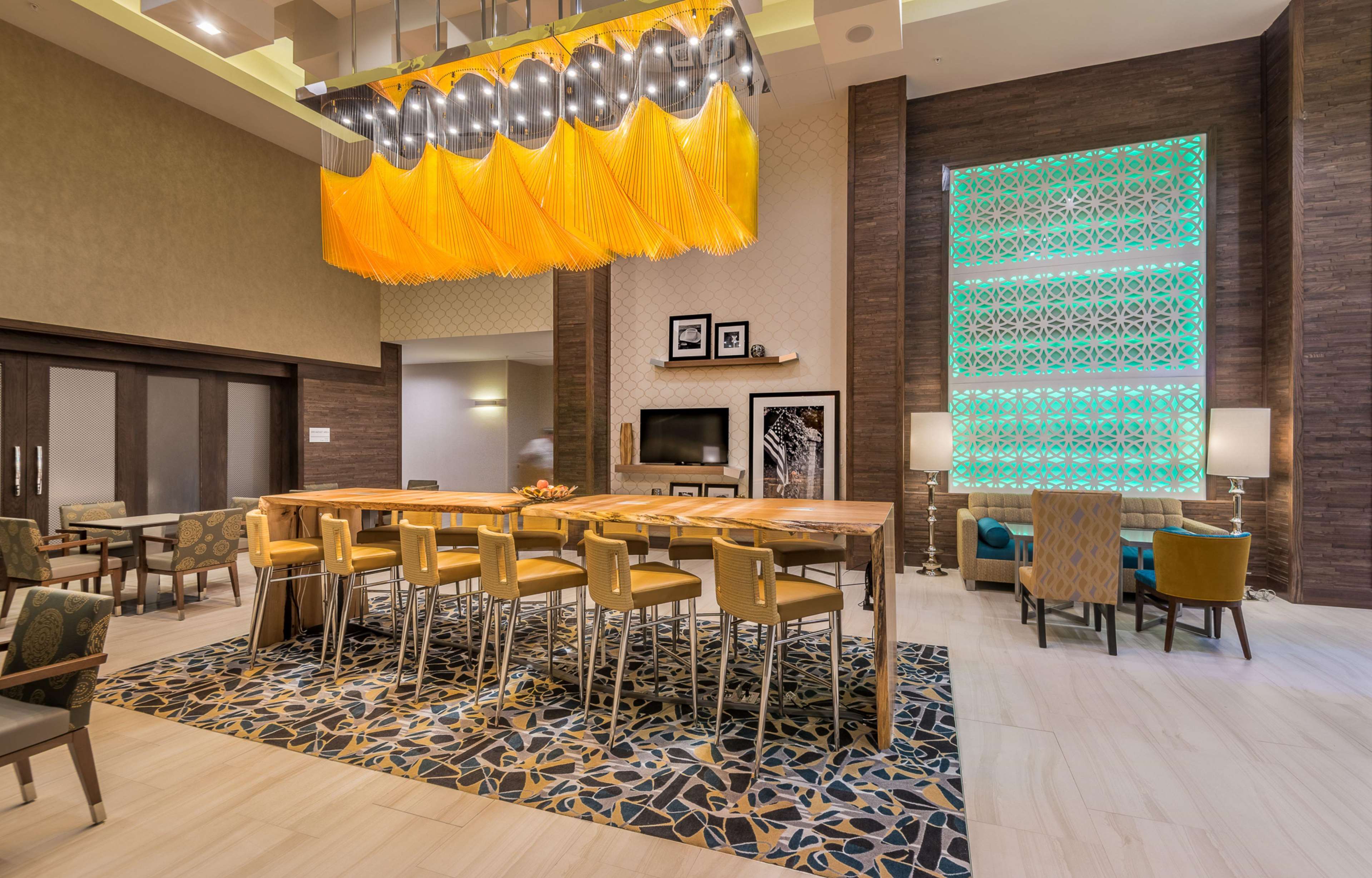 Hampton Inn & Suites Dallas-The Colony, TX Photo