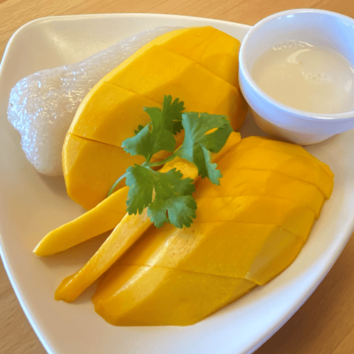 Sticky Rice With Mango