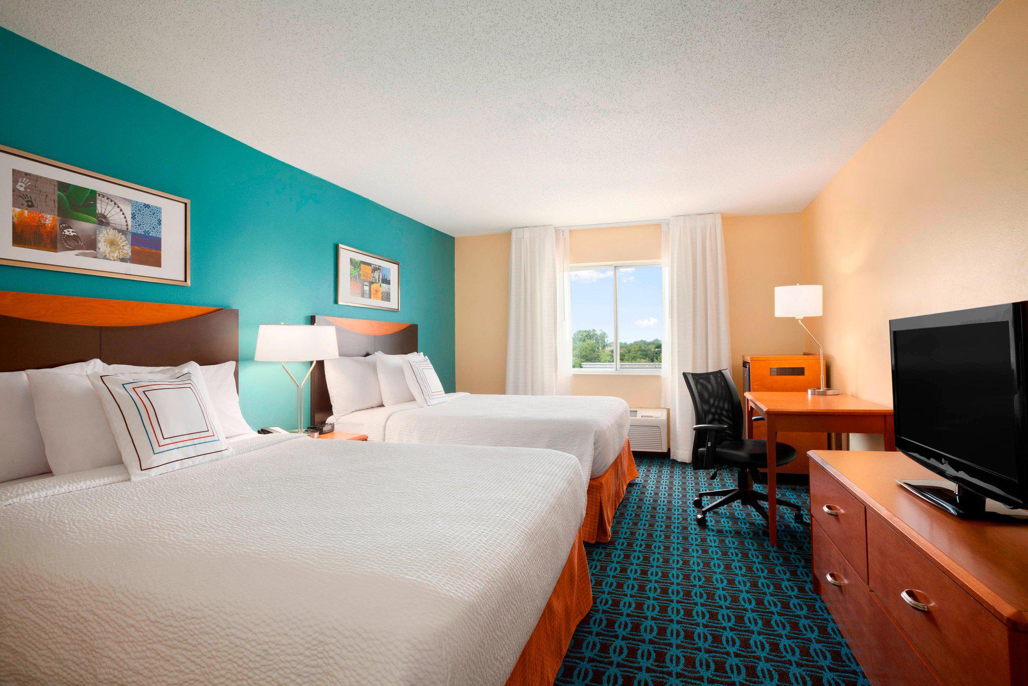 Fairfield Inn & Suites by Marriott Lansing West Photo