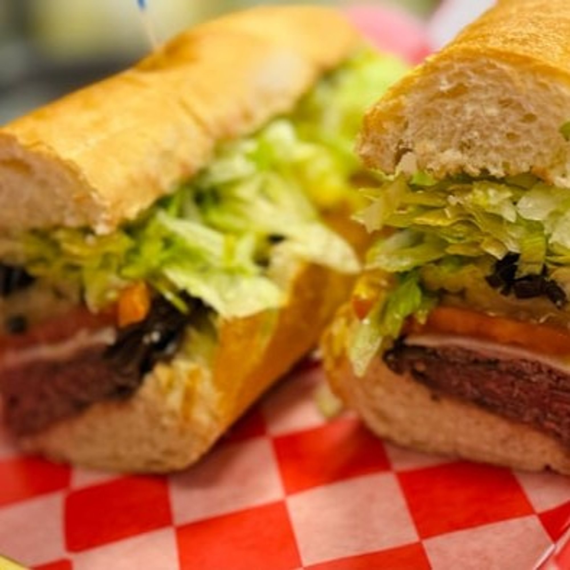 Ultimate Roast Beef Sub