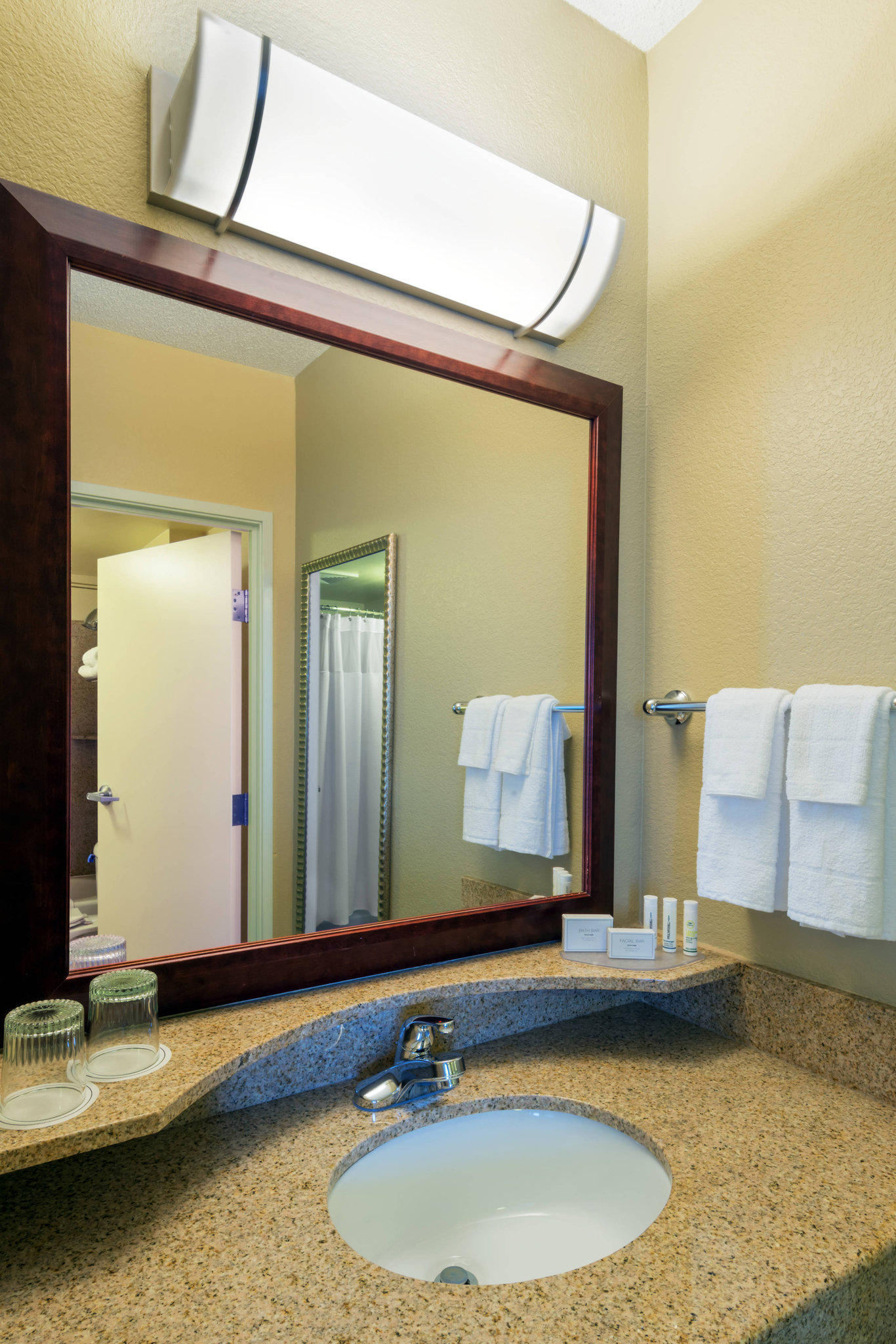 SpringHill Suites by Marriott Boulder Longmont Photo