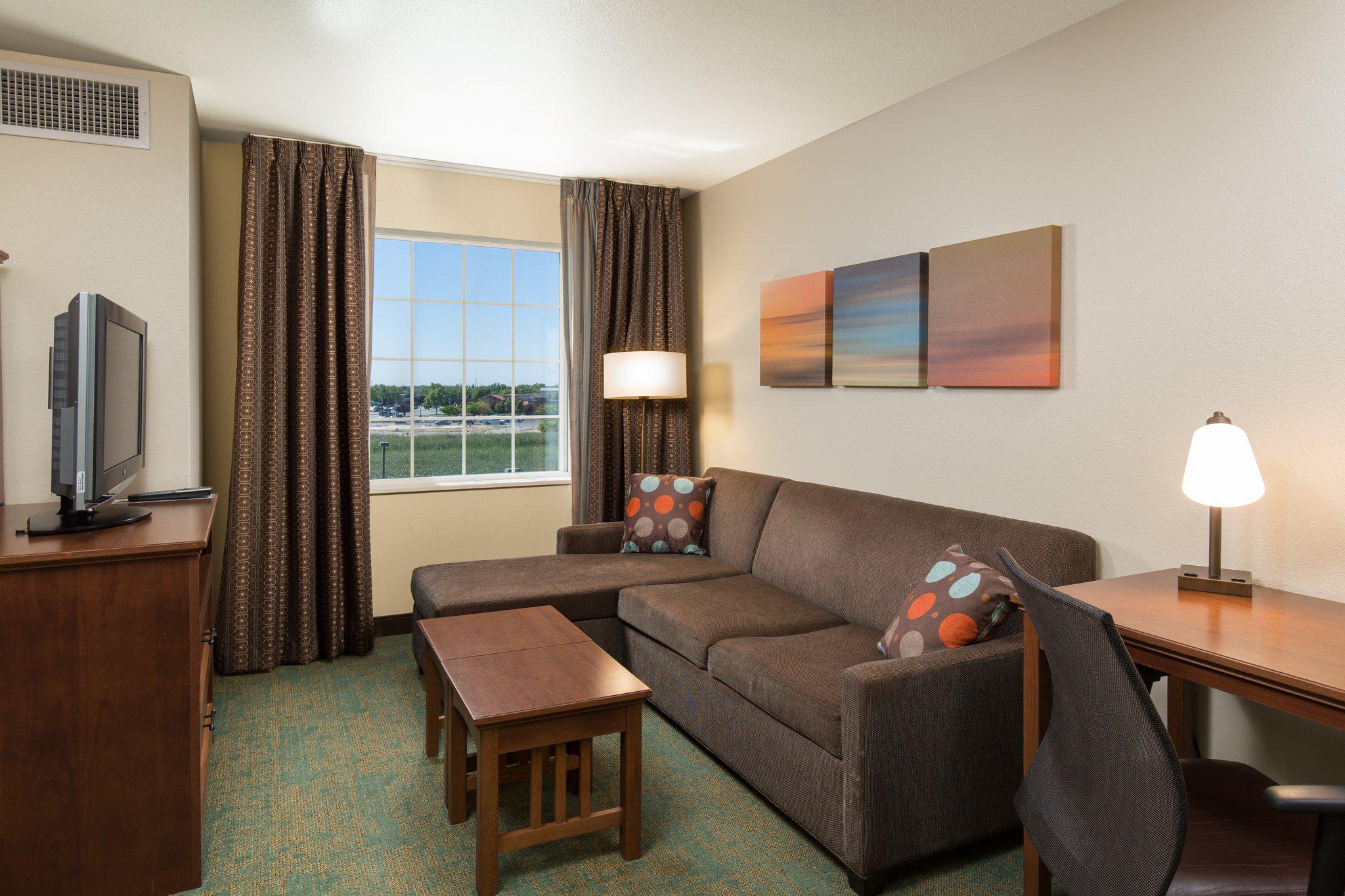 Staybridge Suites Sacramento Airport Natomas Photo