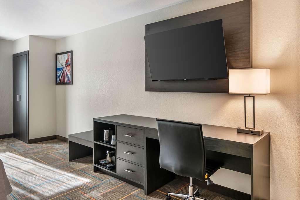 Best Western Plus Bluffton / Hilton Head Hotel Image