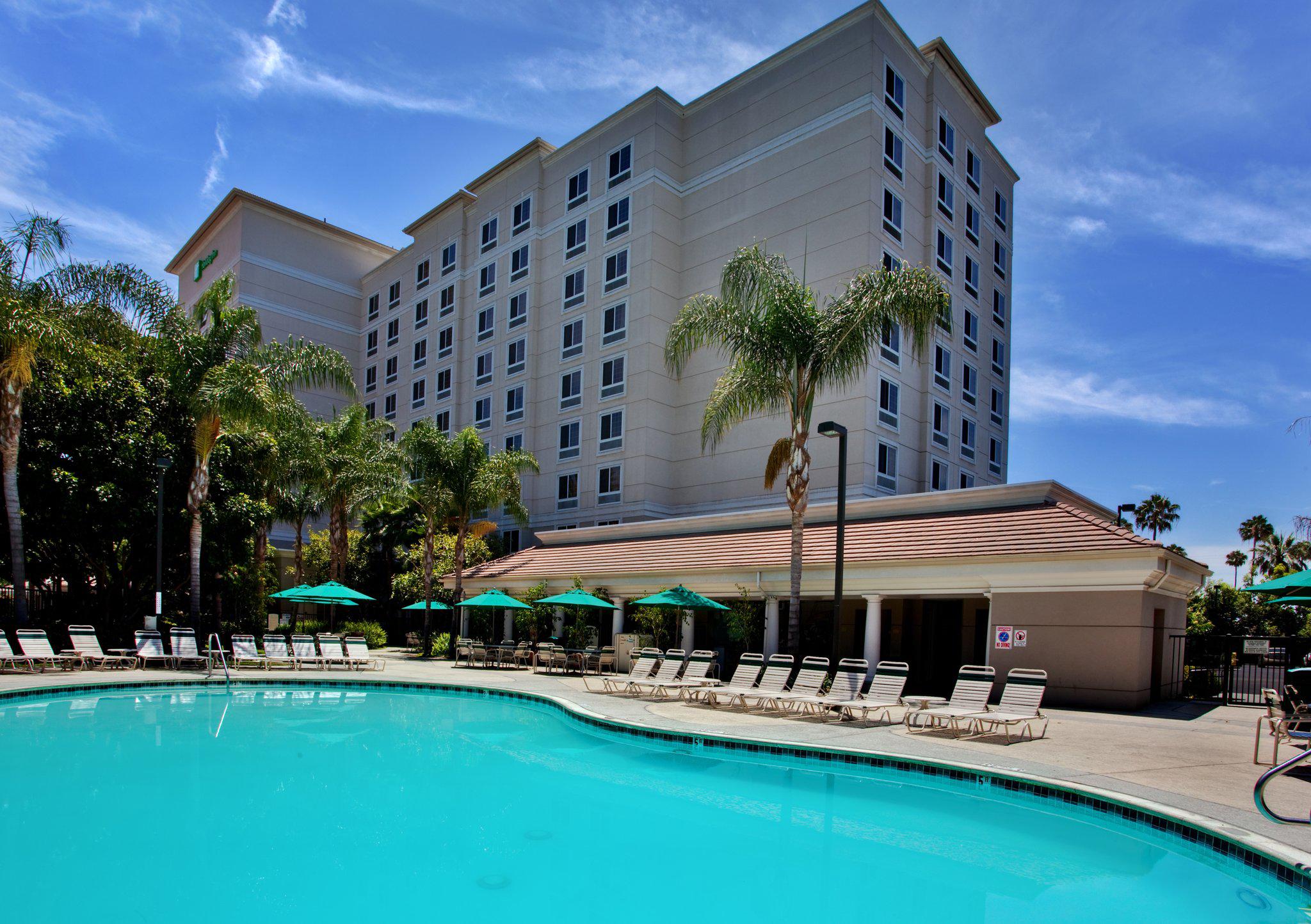 Holiday Inn Anaheim-Resort Area Photo