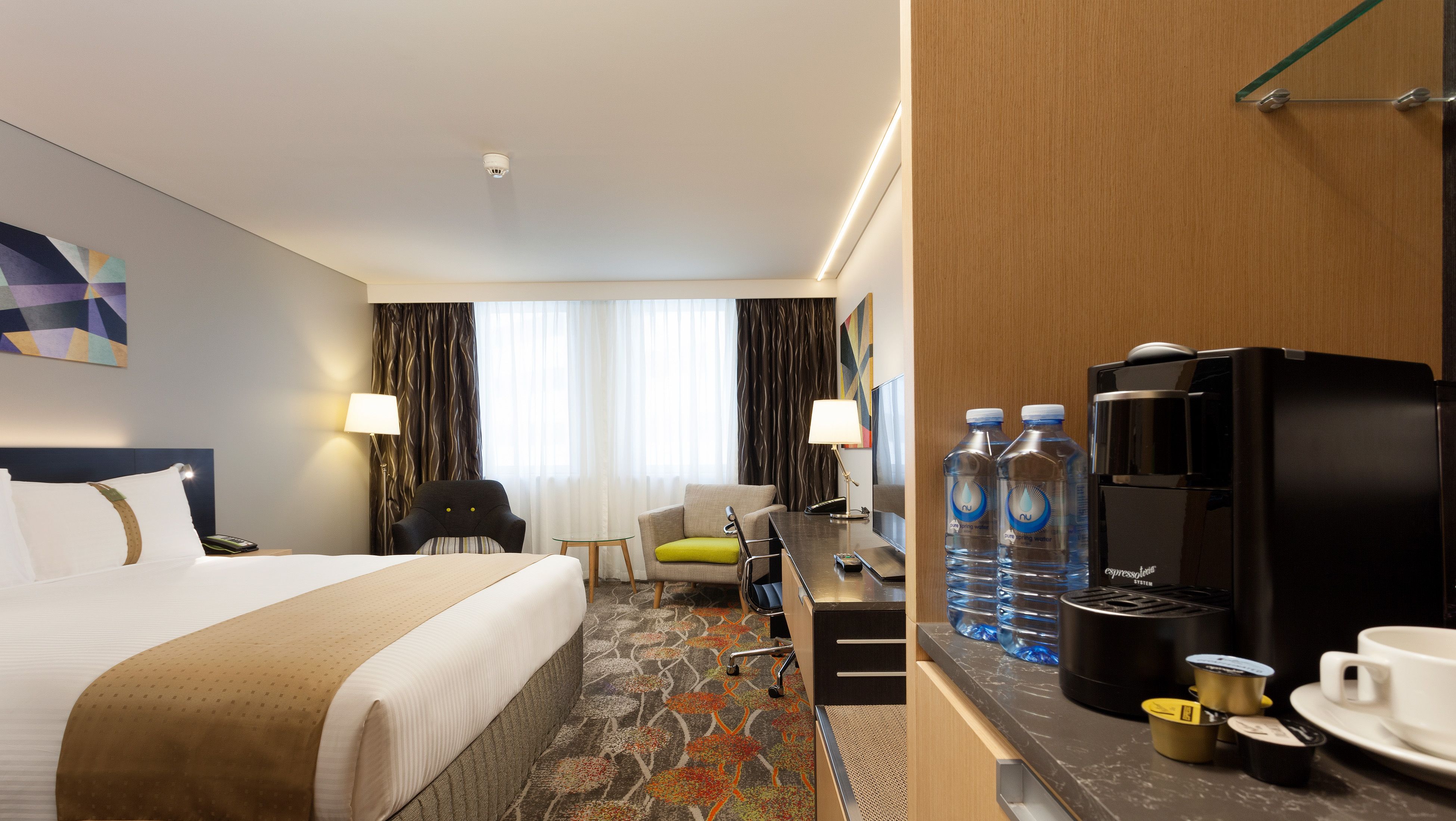 Images Holiday Inn Perth City Centre