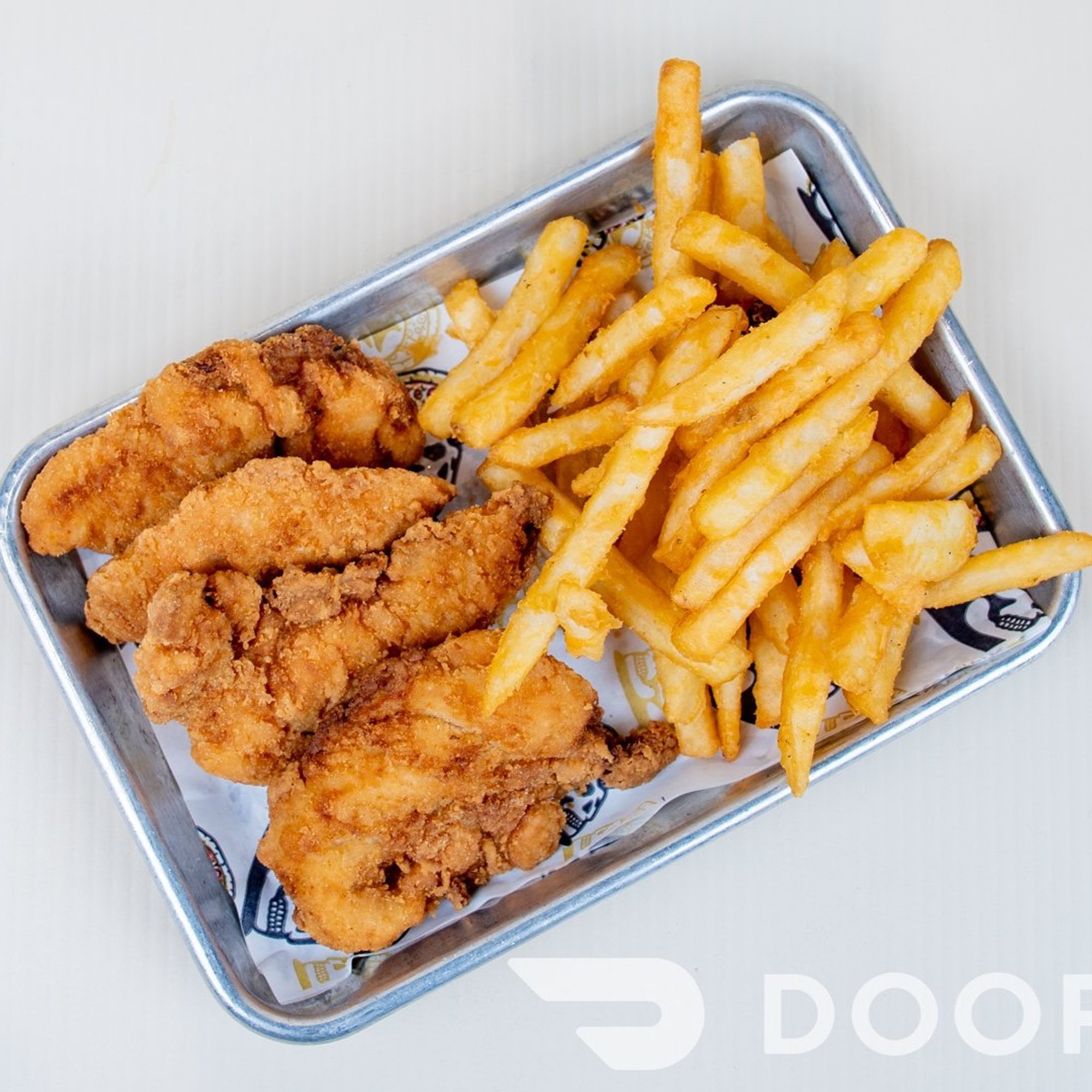 Kids chicken tenders + Fries