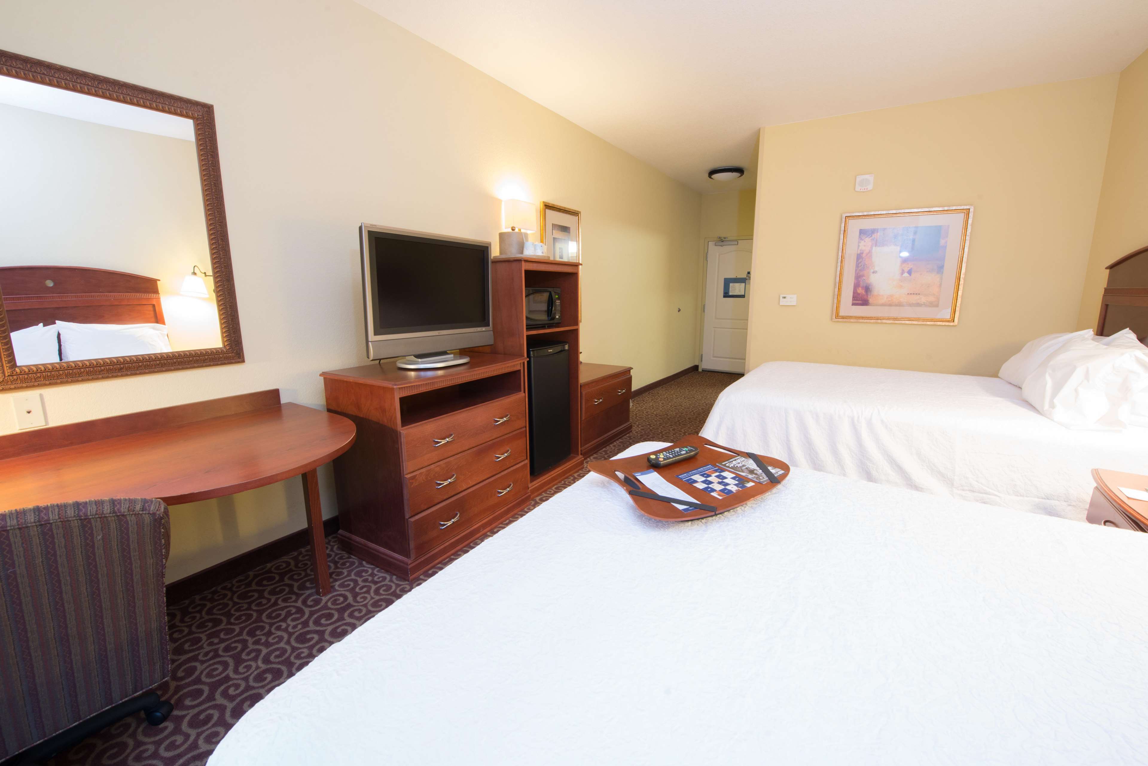 Hampton Inn Bismarck Photo