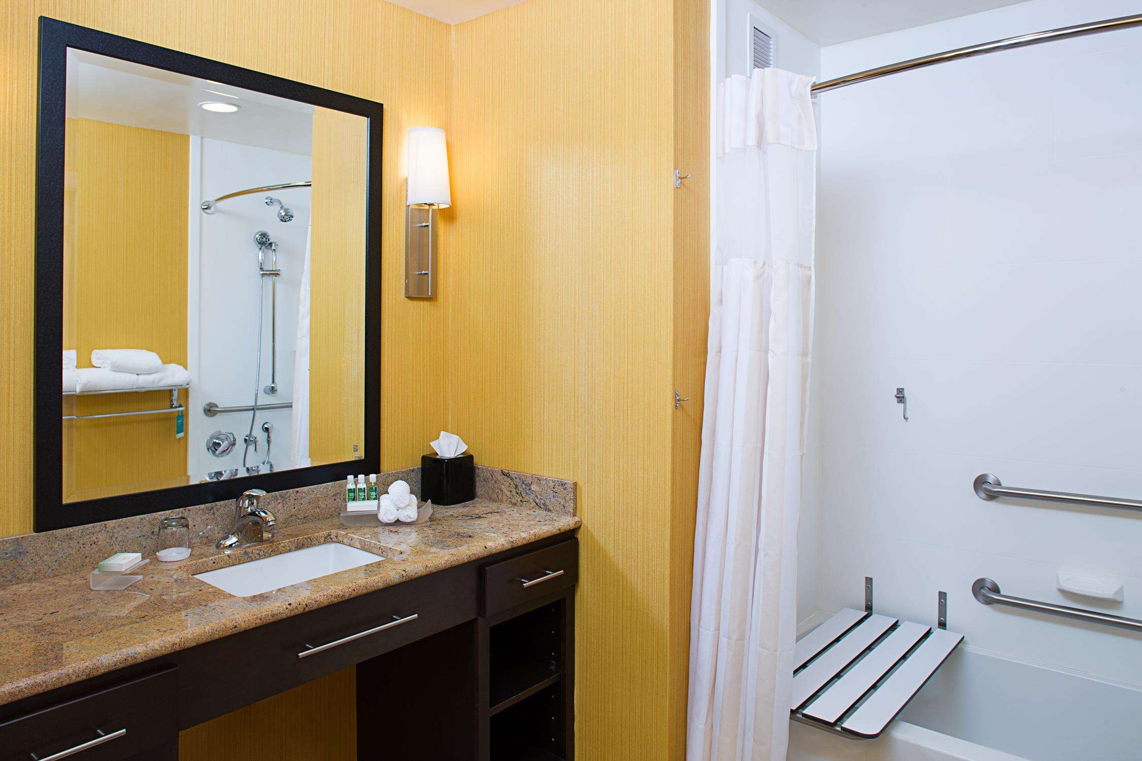 Homewood Suites by Hilton Carle Place - Garden City, NY Photo