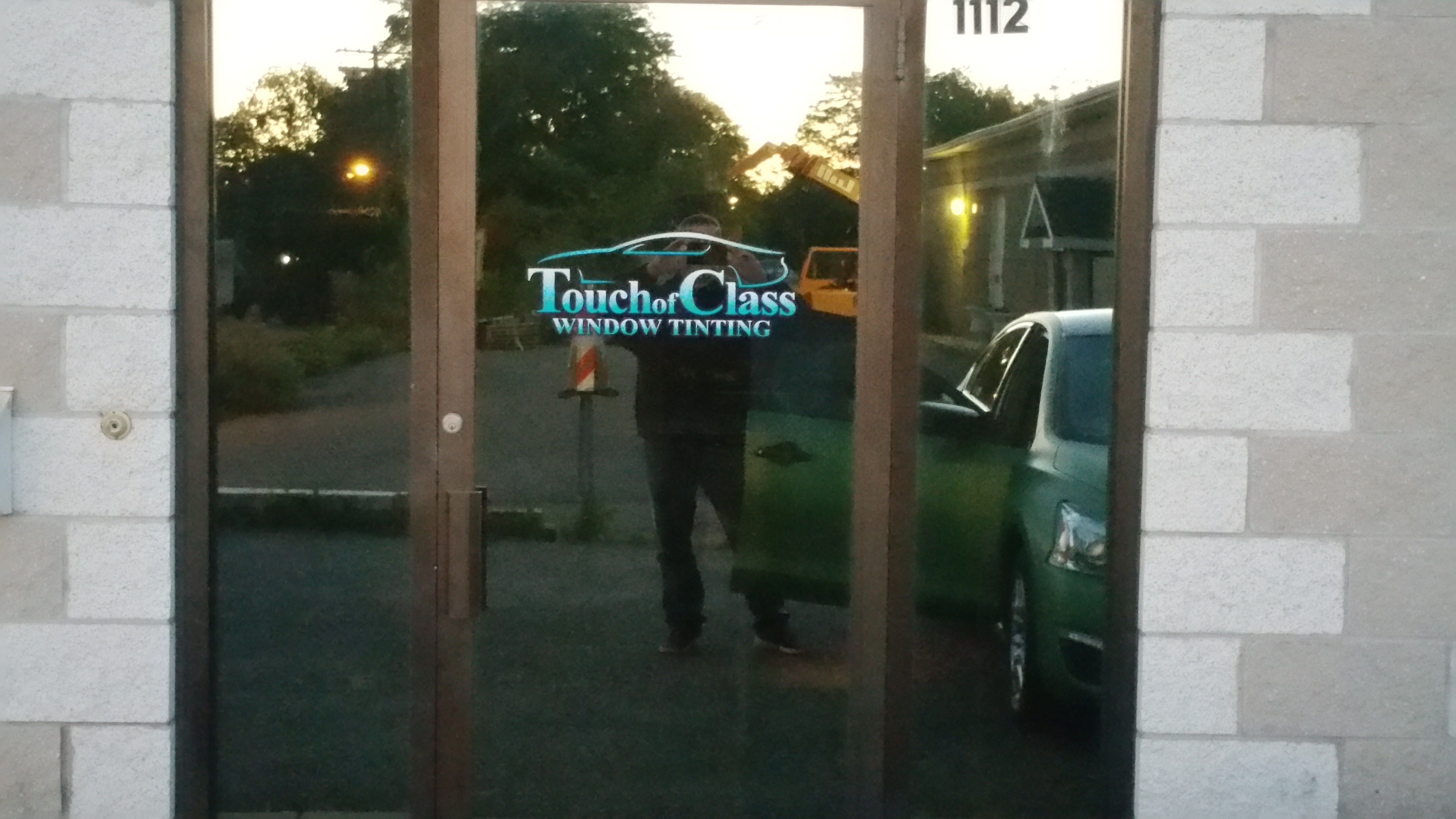 Touch of Class Window Tinting Image