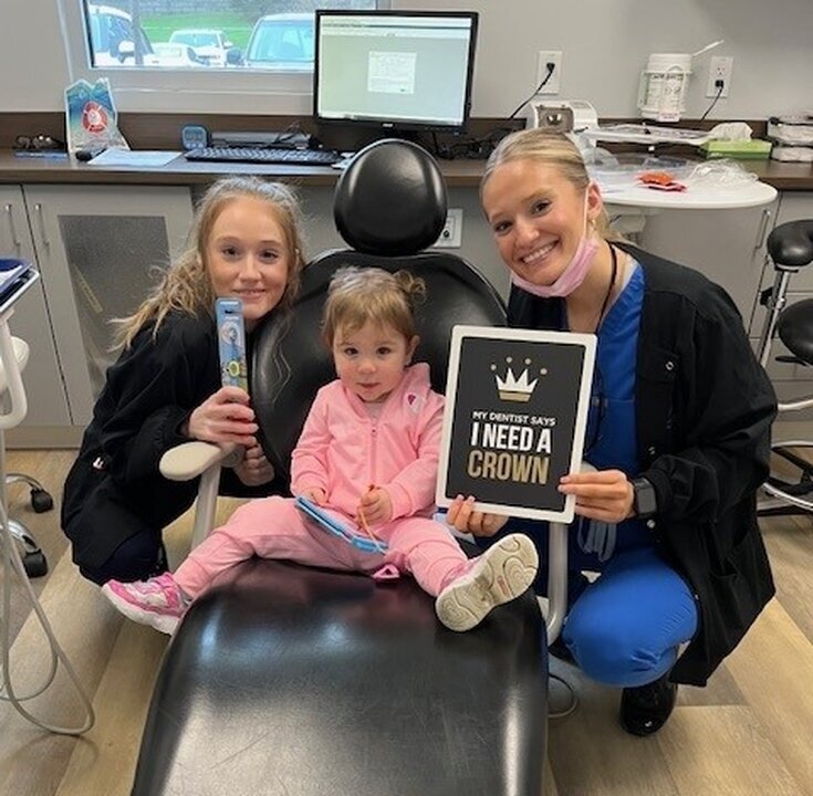 Pediatric Dentistry & Family Orthodontics Image