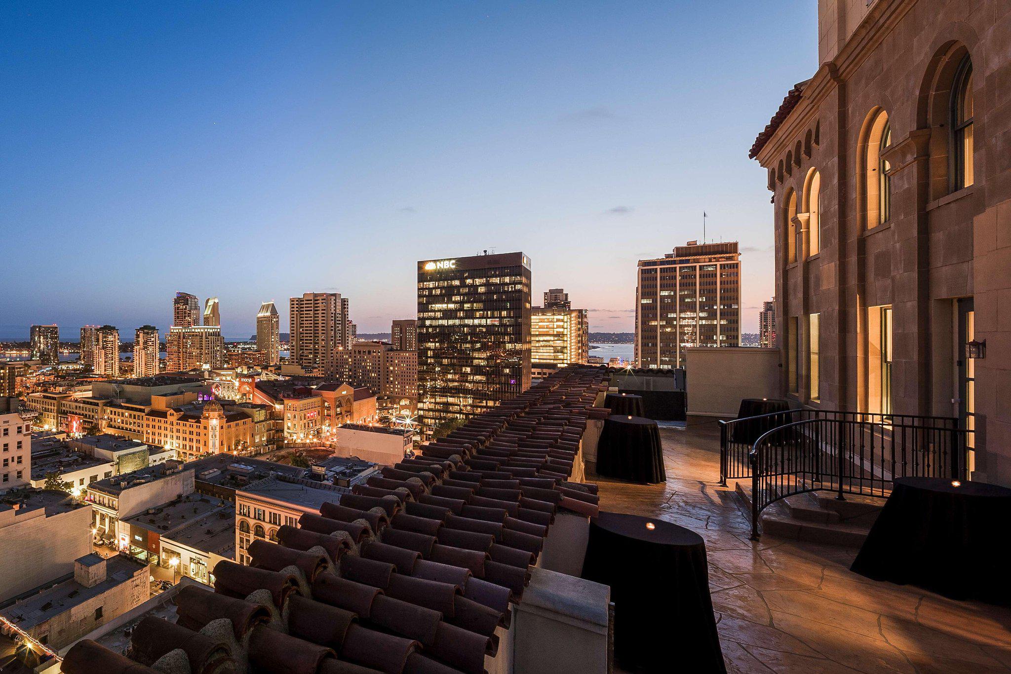 Courtyard by Marriott San Diego Downtown Photo