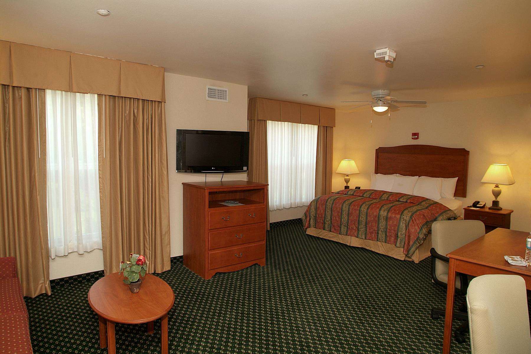 Homewood Suites by Hilton Philadelphia/Mt. Laurel Photo