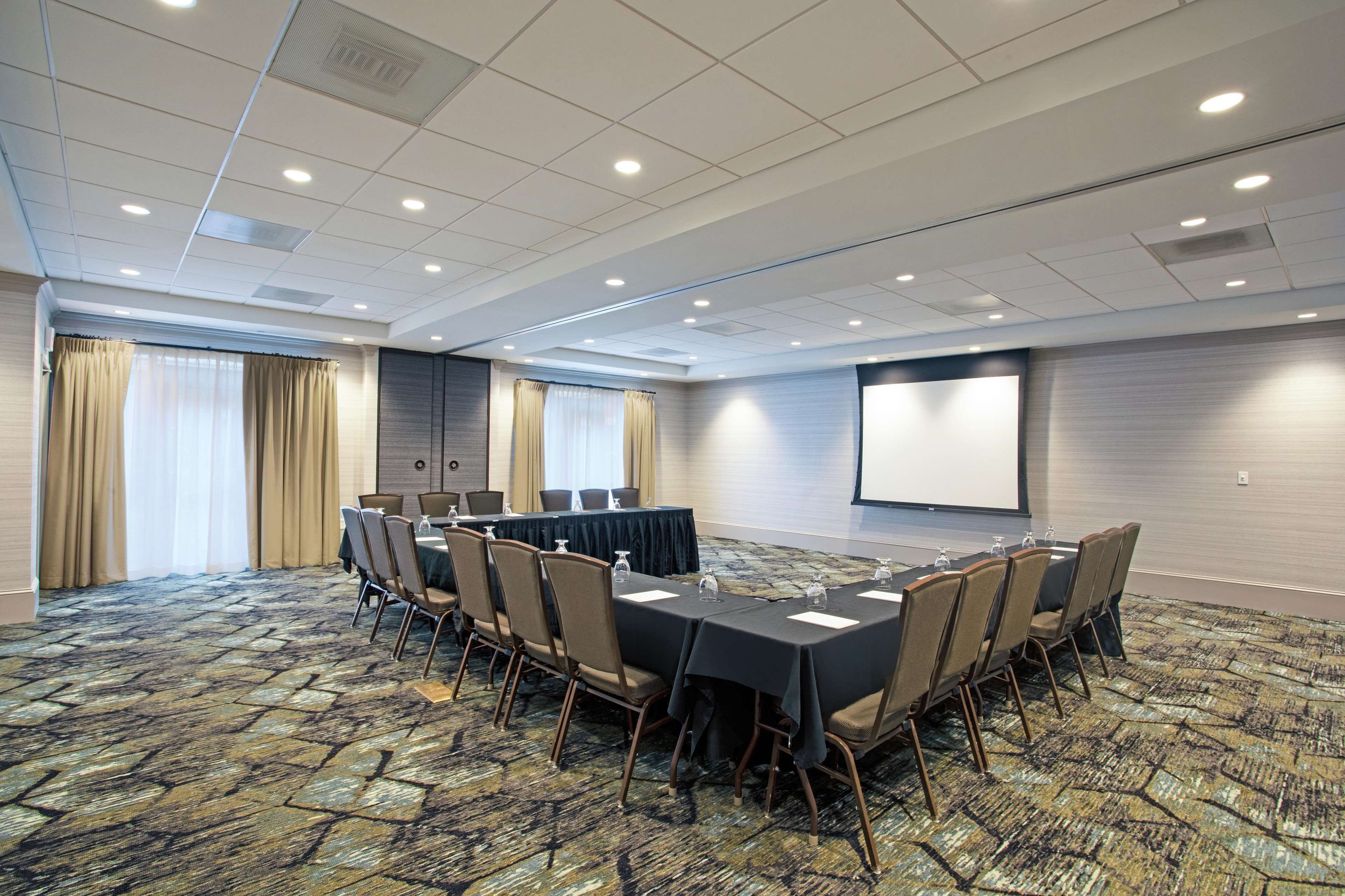 Homewood Suites by Hilton Albany Photo