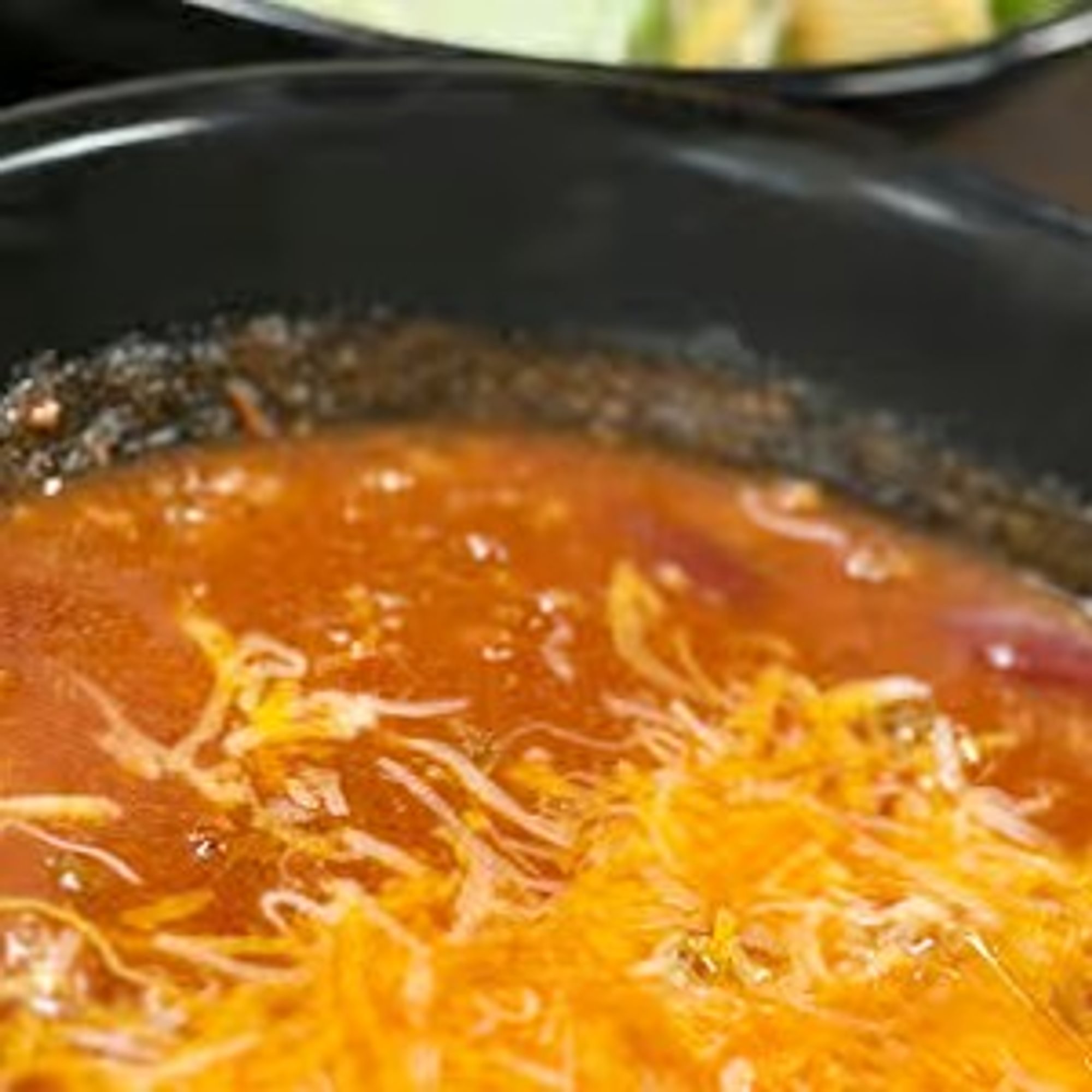 Chili and Side Salad