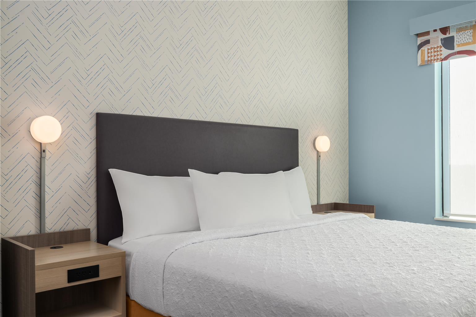Home2 Suites by Hilton Riverview Tampa Image