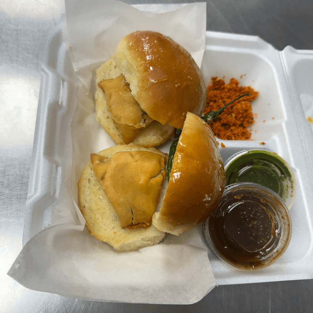 Samosa Pav 2 Pc