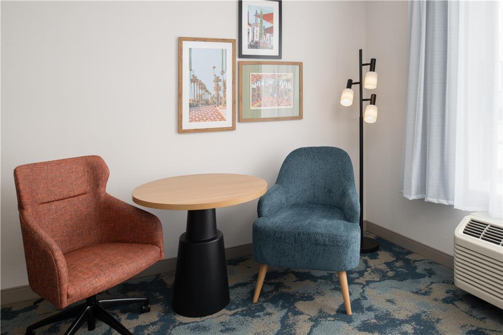 Hampton Inn by Hilton North Hollywood Image