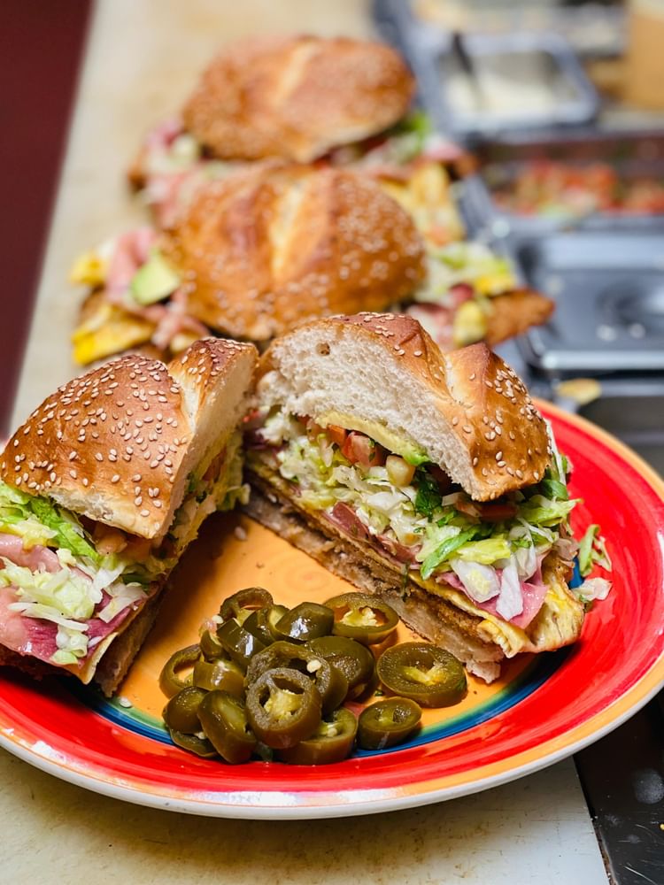 Cemita Cubana