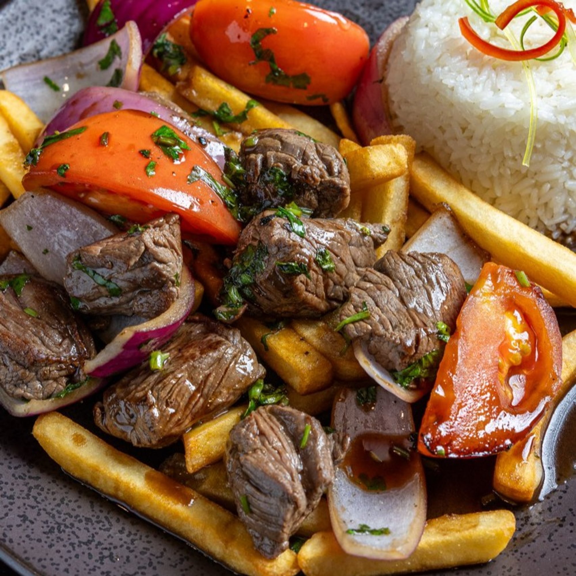 Lomo Saltado