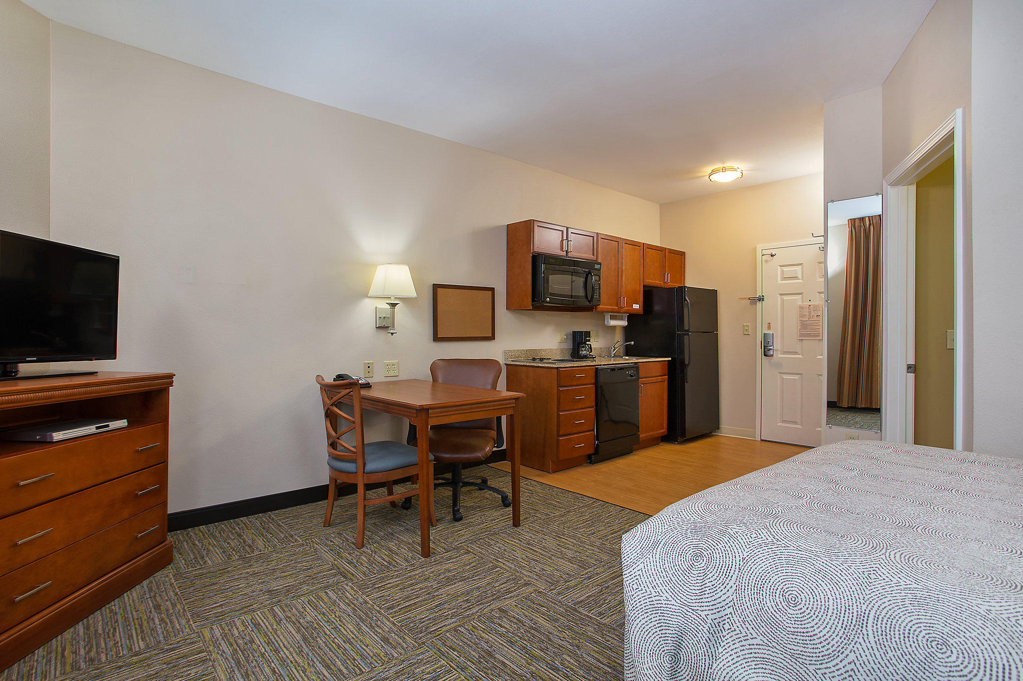 Candlewood Suites Tuscaloosa Photo