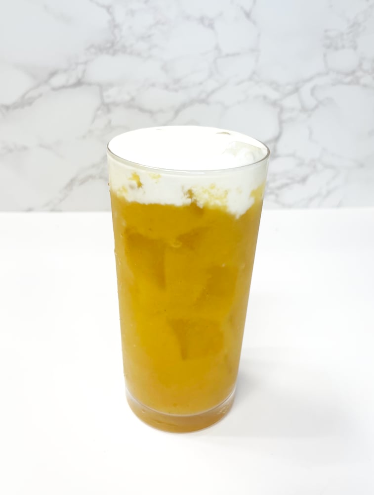 Pineapple Green Tea w/sweet cream
