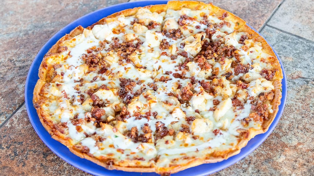 GF CHICKEN BACON RANCH CAULIFLOWER PIZZA