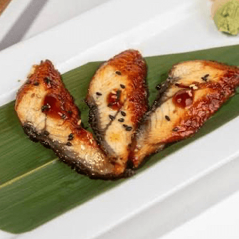 Sa Eel Sashimi