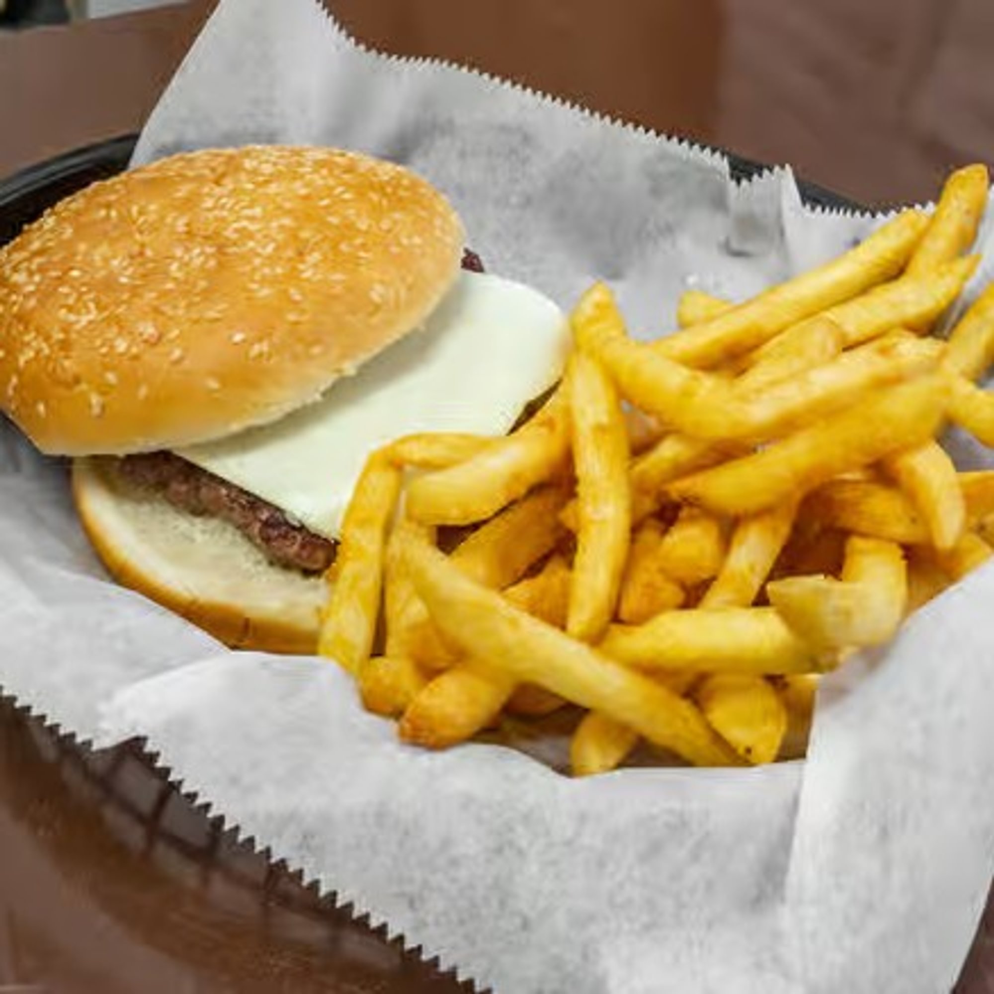Cheeseburger & Fries Combo