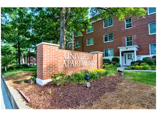 University Apartments - Durham Photo