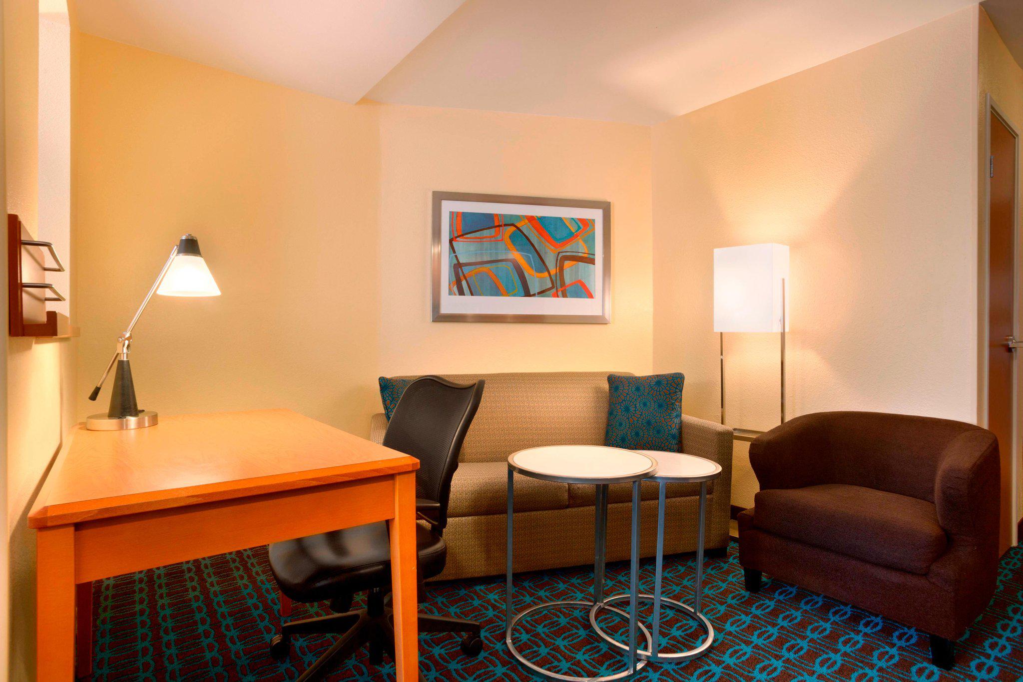 Fairfield Inn & Suites by Marriott Houston Energy Corridor/Katy Freeway Photo