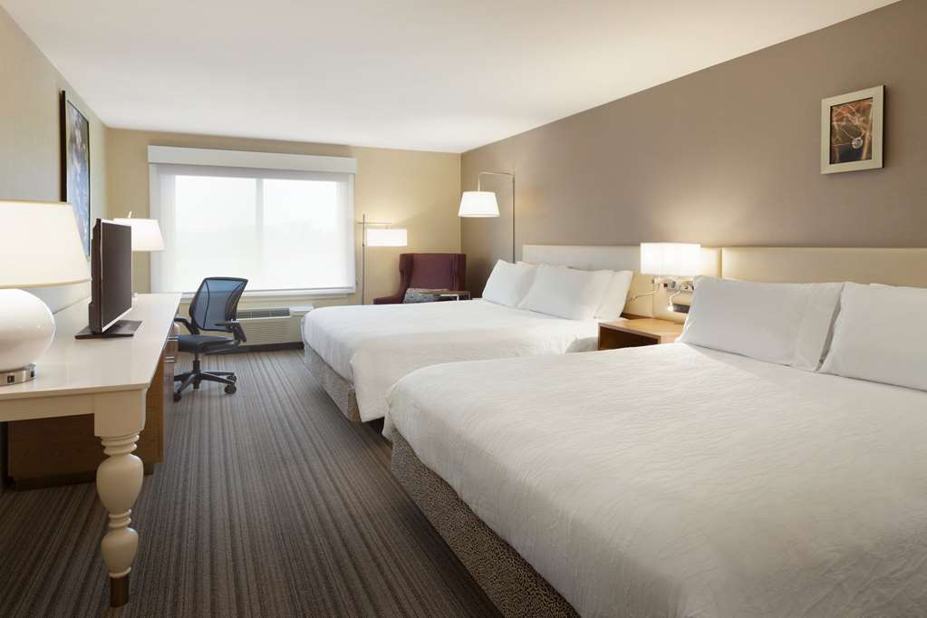 Hilton Garden Inn Roseville Image