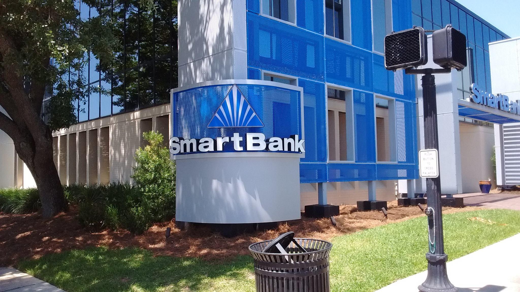 SmartBank Pensacola, FL Photo
