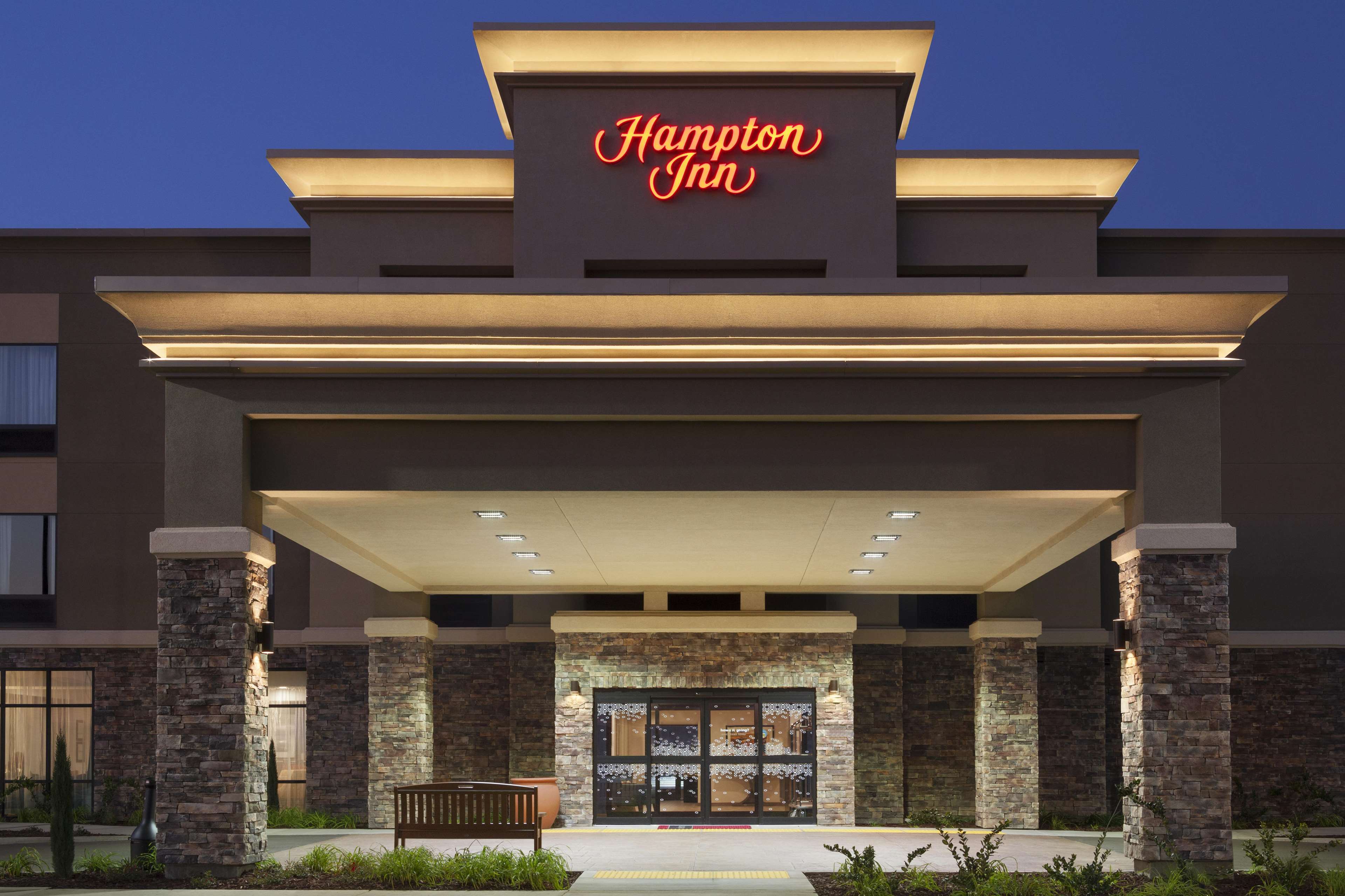 Hampton Inn Turlock Photo