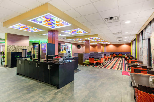 Images Clarion Hotel Nashville Downtown - Stadium