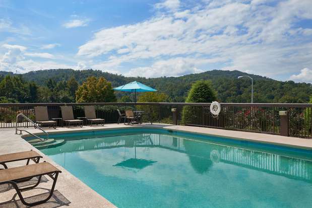 Images Hampton Inn Cherokee