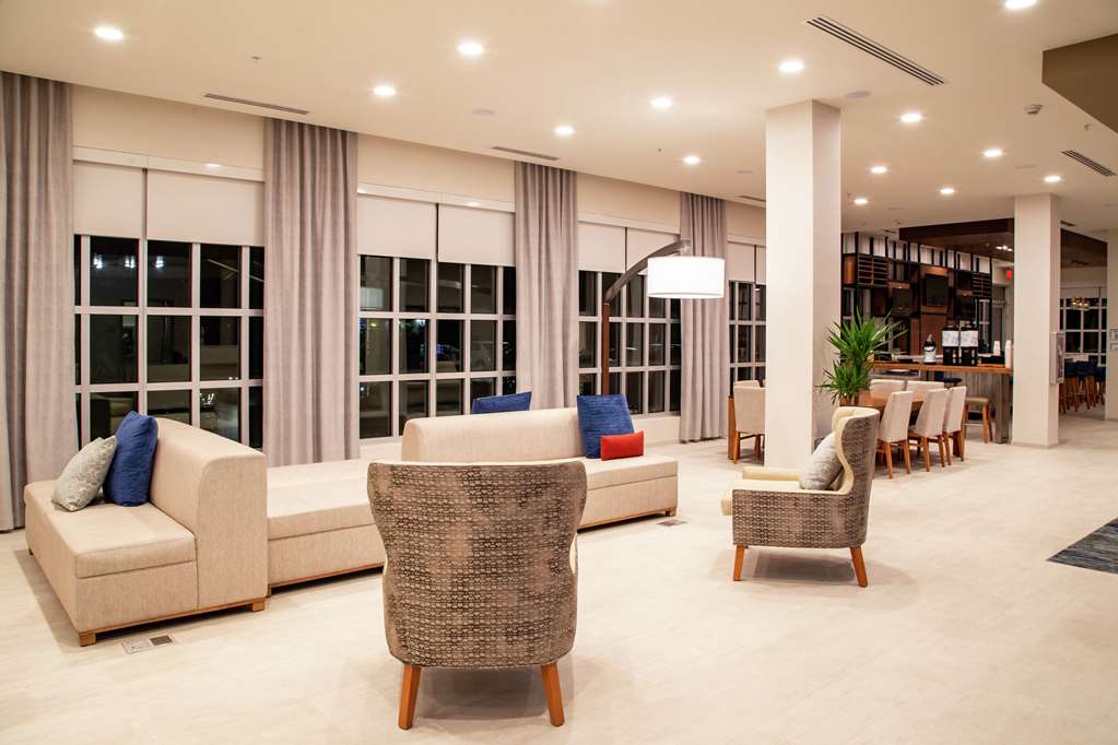 Hilton Garden Inn Tampa-Wesley Chapel Image